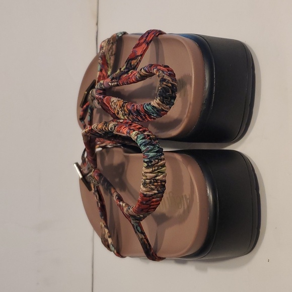 Alegria Roz Get Away Tan Floral Boho Sandal Size 8-8.5 NWOT'S - Picture 5 of 15